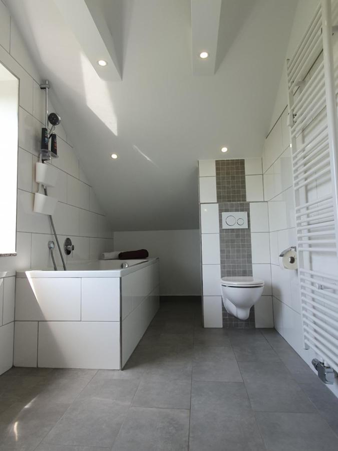 Ruhige Und Moderne 2-Zi. Wohnung Kulsheim Exterior foto